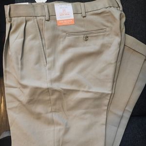 NEW Men's Van Heusen Traveler Classic-Leg Dress Pant Khaki 36x34